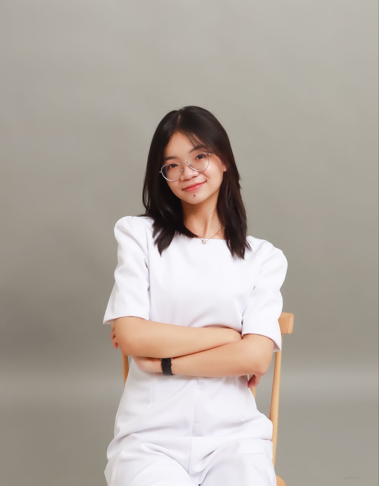 Ms. Meng Molinna